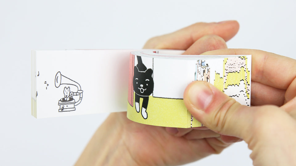 A Cat's Welcome Flip book by Harumin Asao. Japanese Flipbook by Seigensha.