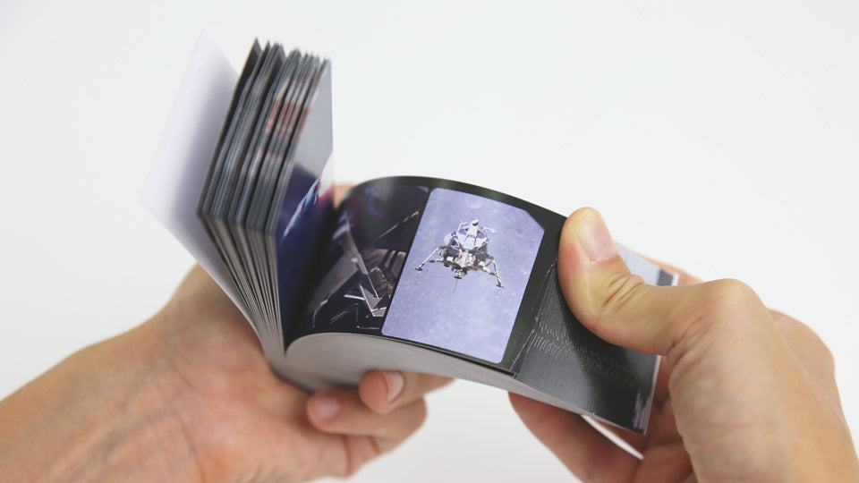 Flip book Apollo 11 by Flipboku with Augmented Reality. Space Gift with original NASA footage.
