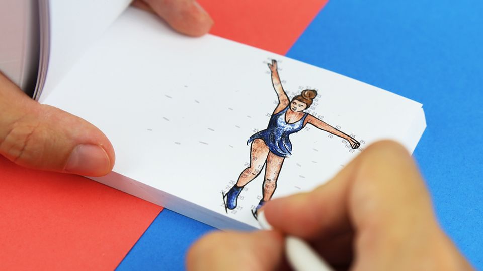 DOTS &amp; LINES, dot-to-dot puzzle flip book by Flipboku. Activity book for adults and children.