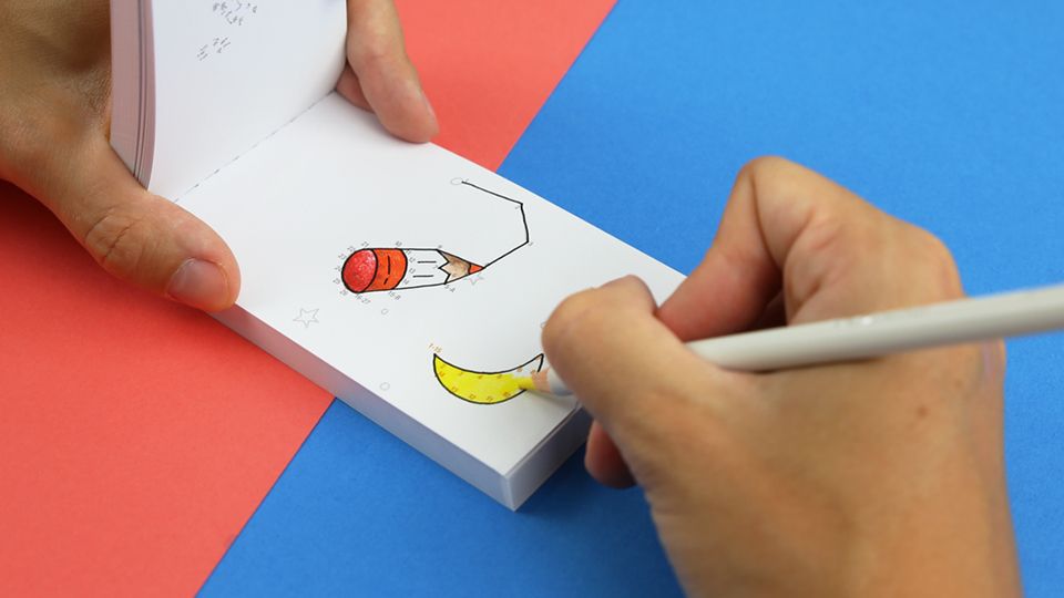 DOTS &amp; LINES, interactive flip book by Flipboku based on the classic puzzle game ‘Connect the Dots’. To find out what the individual sequences represent, you must first connect the dots page by page and then – flip it!