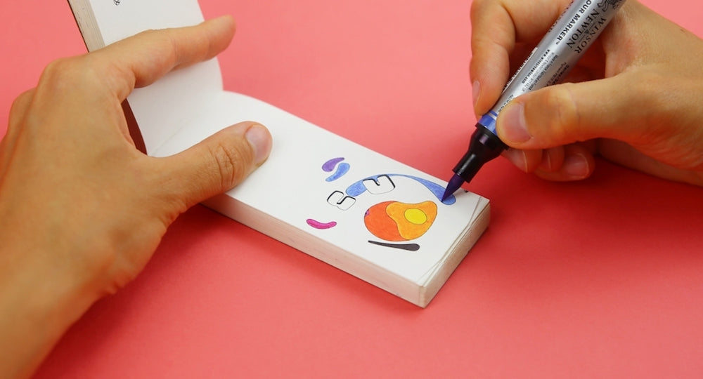 MOLECULARIS - A magical coloring flip book by Flipboku that reinvents the classic flipbook by combining colouring, animation and optical illusion in a single format. 